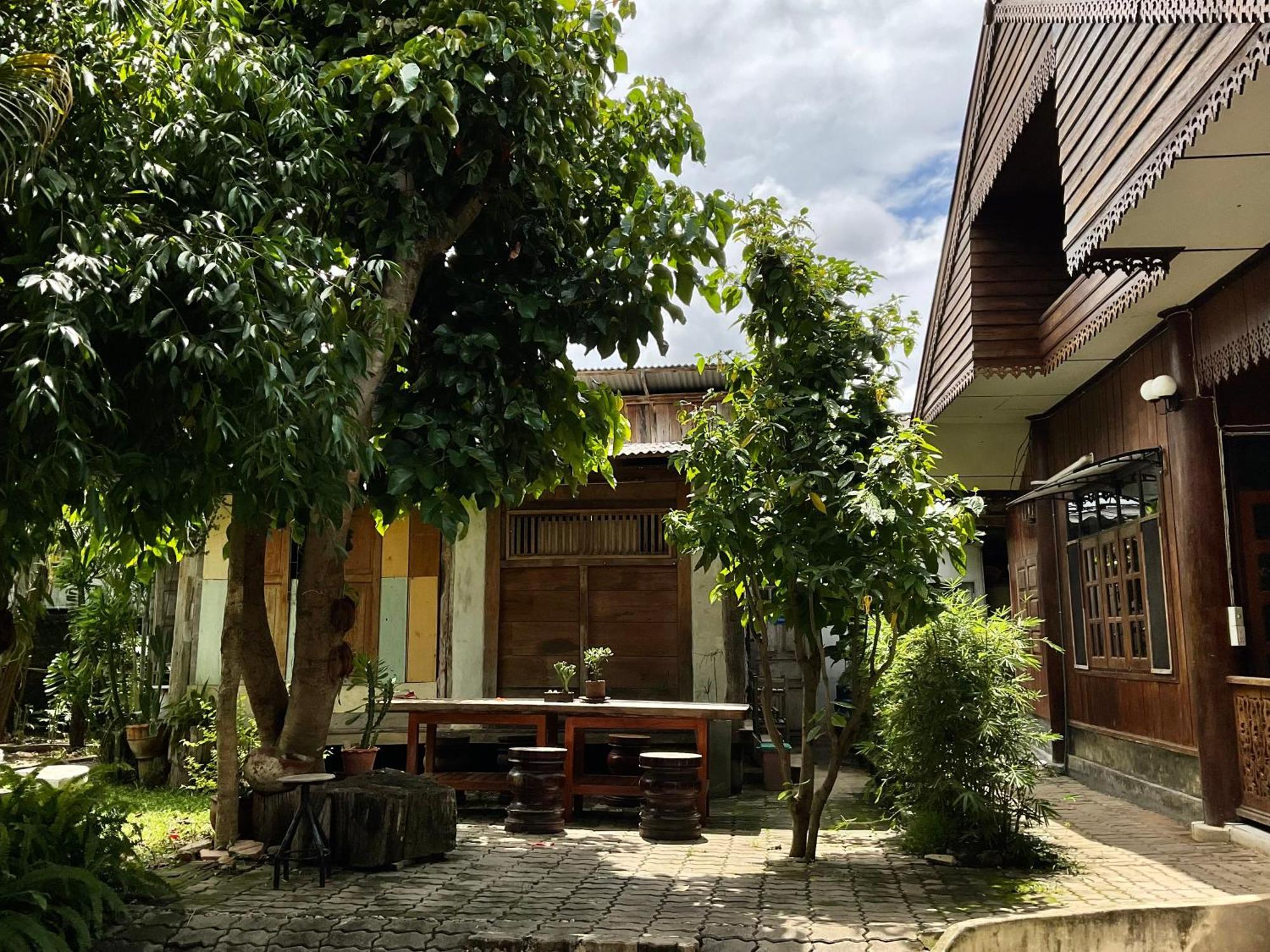 Cabinthai Mae Chaem Luaran gambar